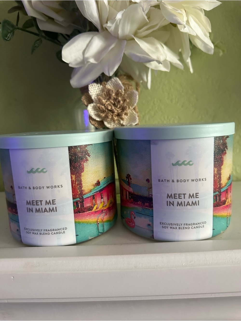 Bath & Body Works Meet Me in Miami Scented Candle  Bundle